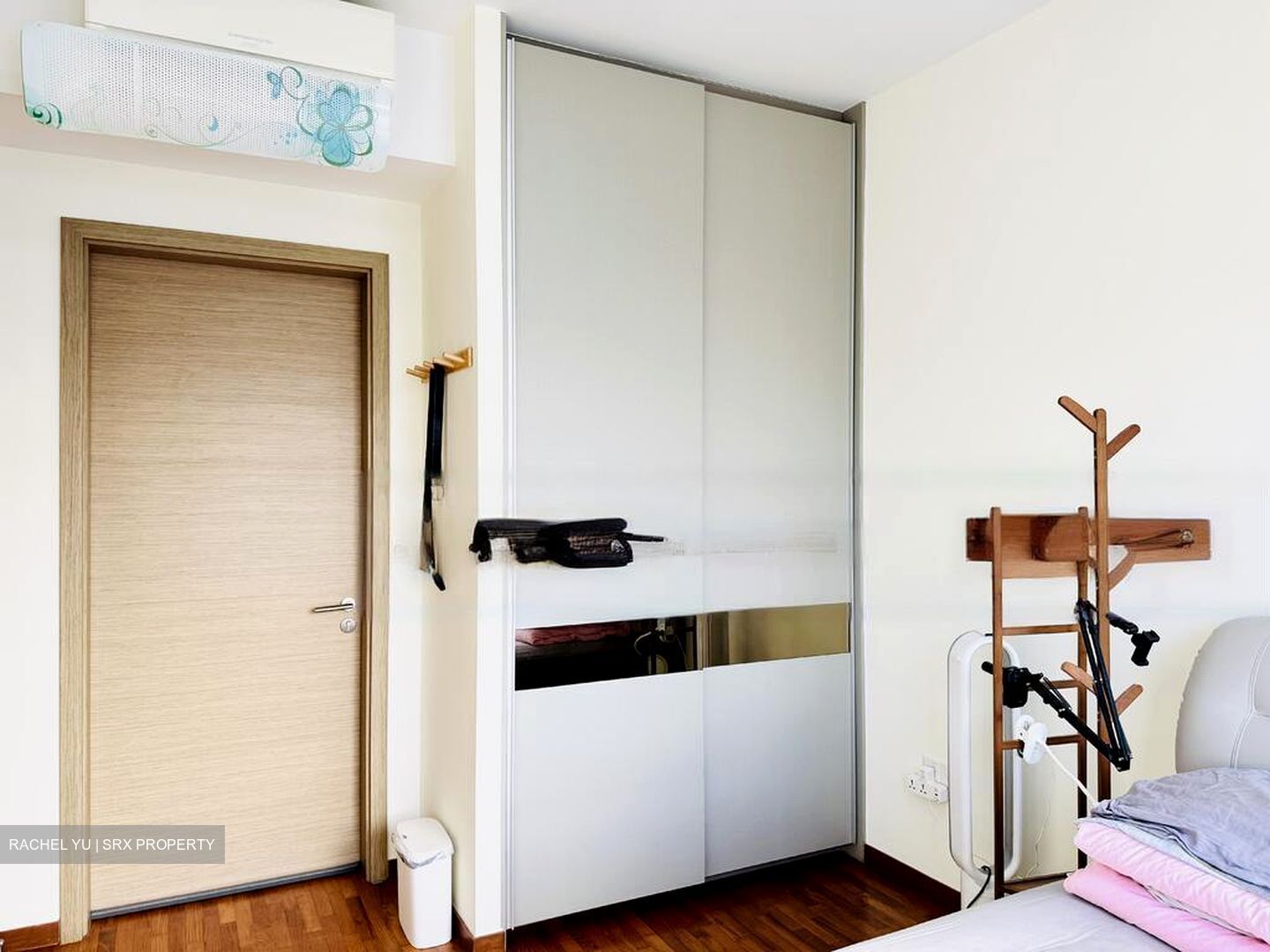 The Palette (D18), Condominium #470435441